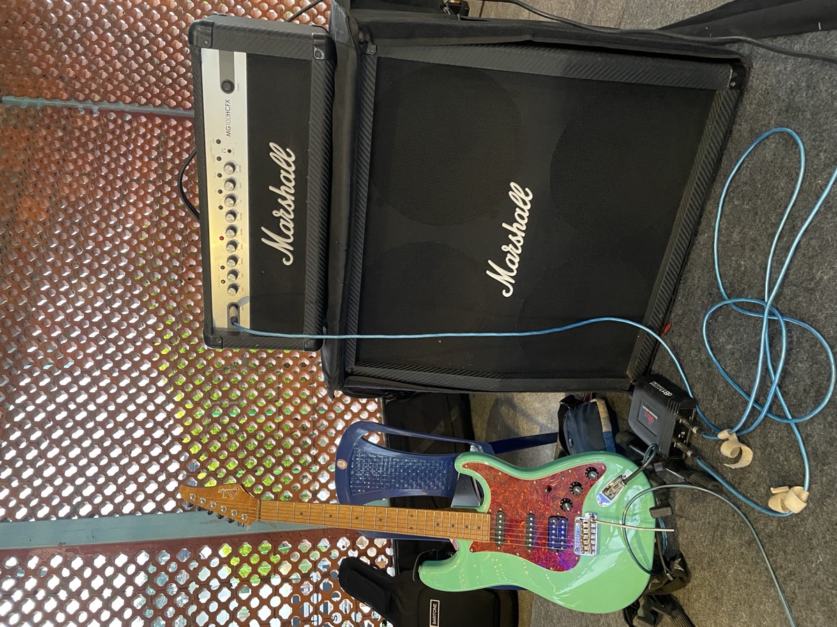 Suhr with Marshall MG100HCFX